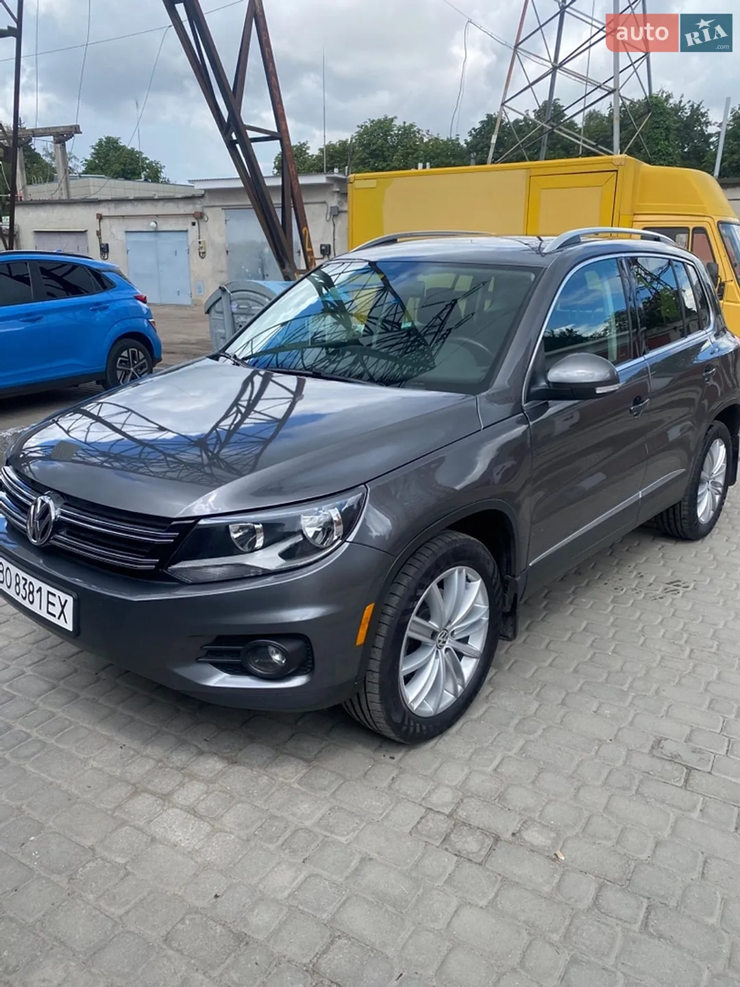2017 Volkswagen Tiguan - мініатюра 2