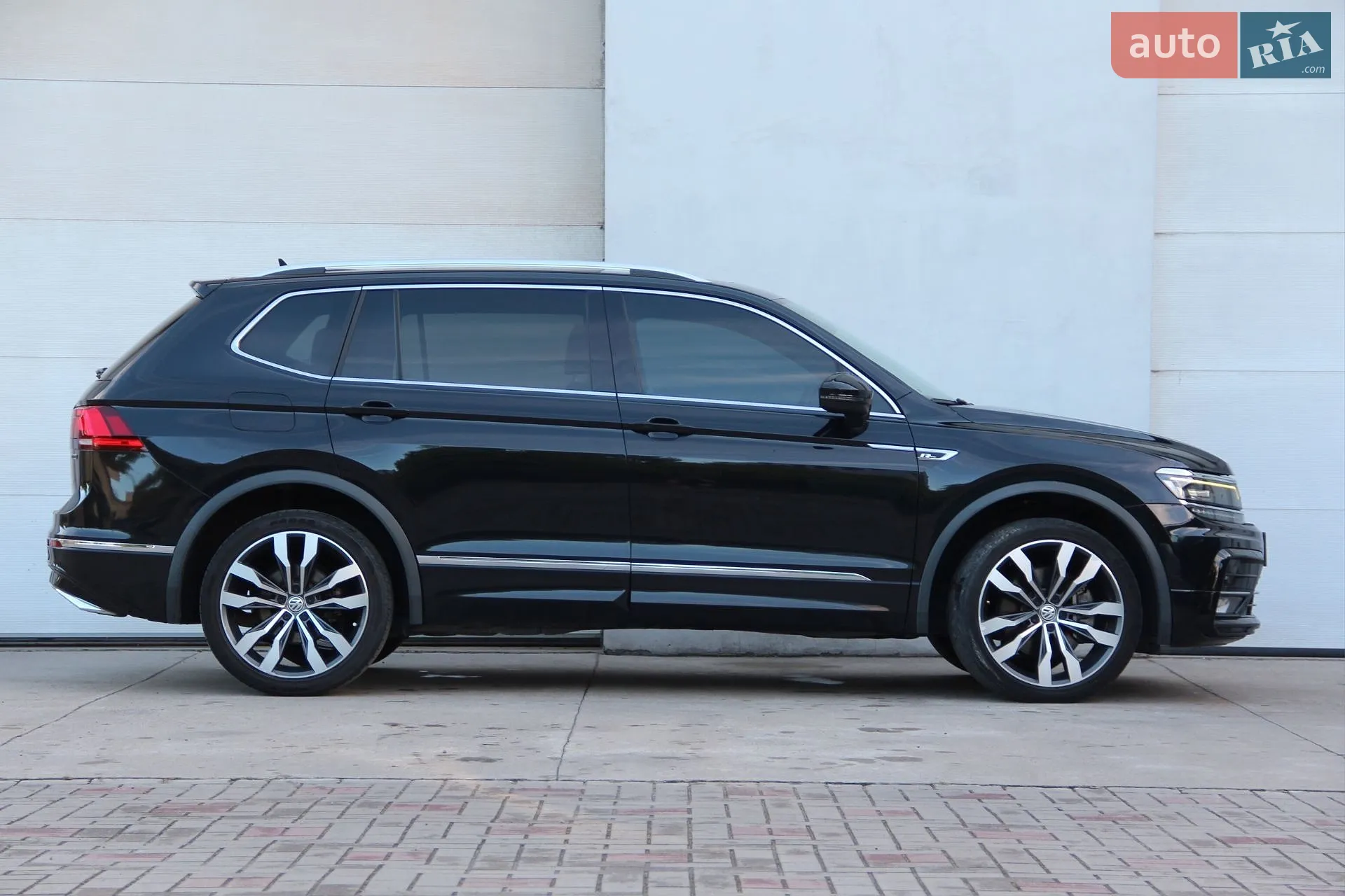 2020 Volkswagen Tiguan - мініатюра 4