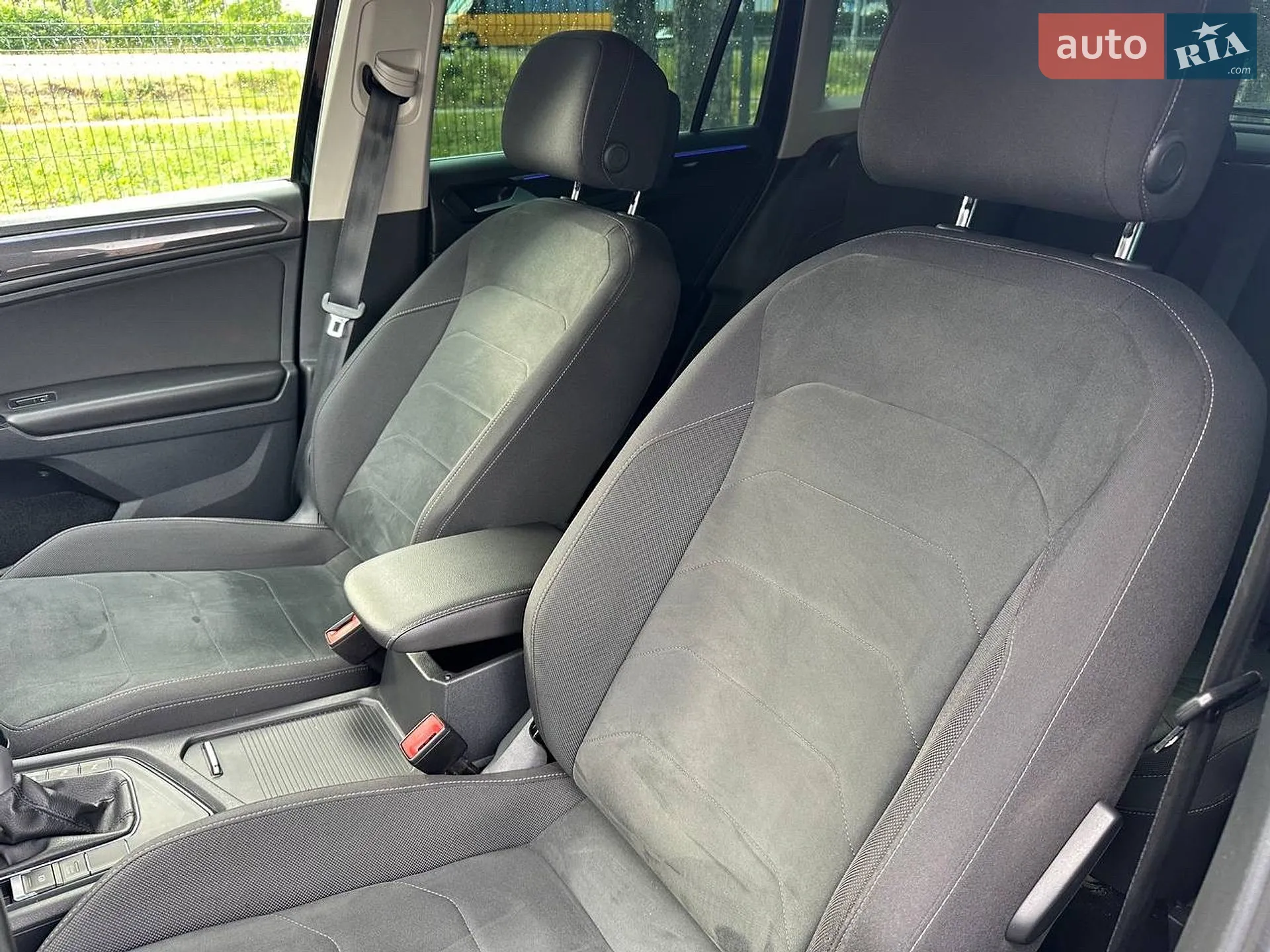 2021 Volkswagen Tiguan - мініатюра 25