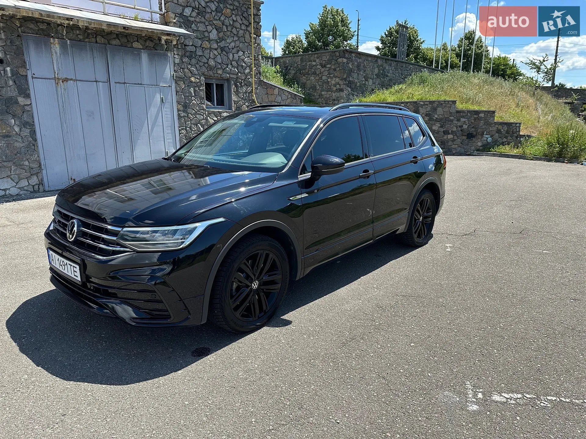 2022 Volkswagen Tiguan - мініатюра 12