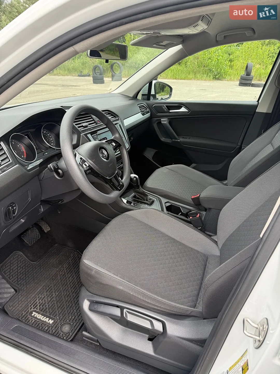 2018 Volkswagen Tiguan - мініатюра 11