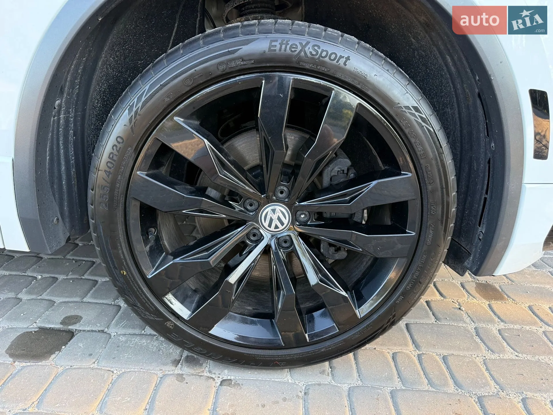 2020 Volkswagen Tiguan - мініатюра 17
