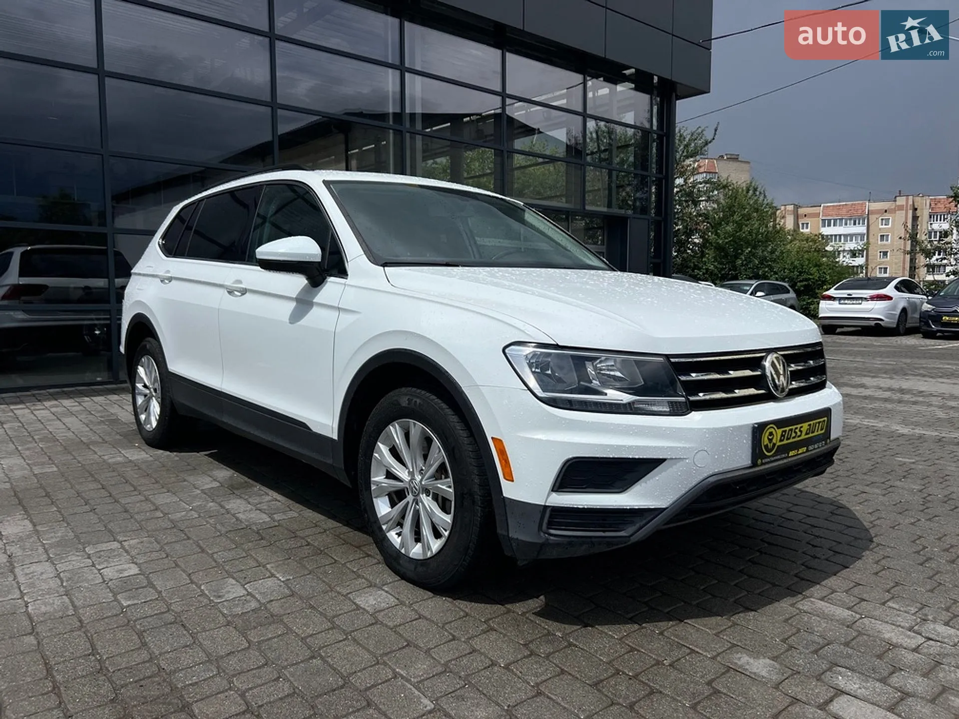 2018 Volkswagen Tiguan - фото 1