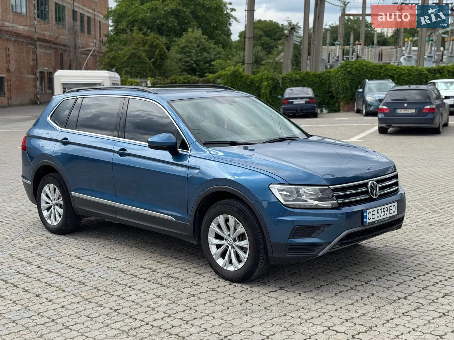 2017 Volkswagen Tiguan - мініатюра 7