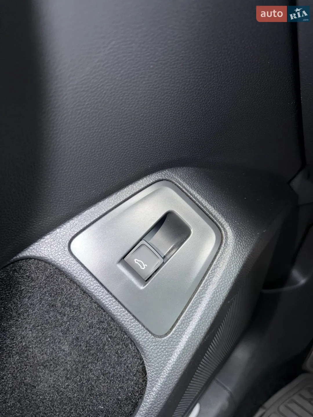 2021 Volkswagen Tiguan - мініатюра 48