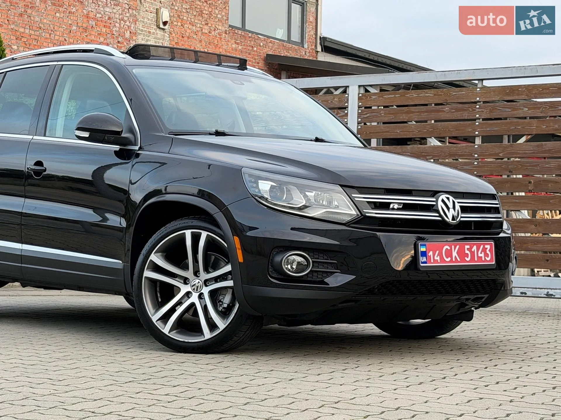 2017 Volkswagen Tiguan - мініатюра 26