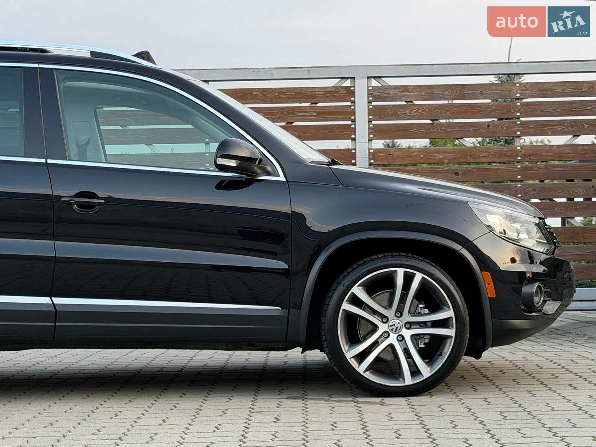 2017 Volkswagen Tiguan - мініатюра 35