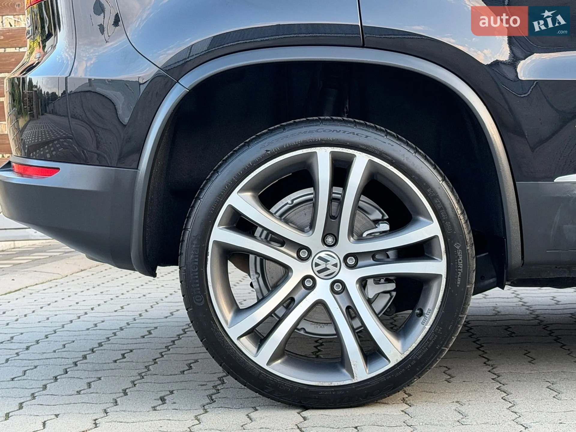 2017 Volkswagen Tiguan - мініатюра 40