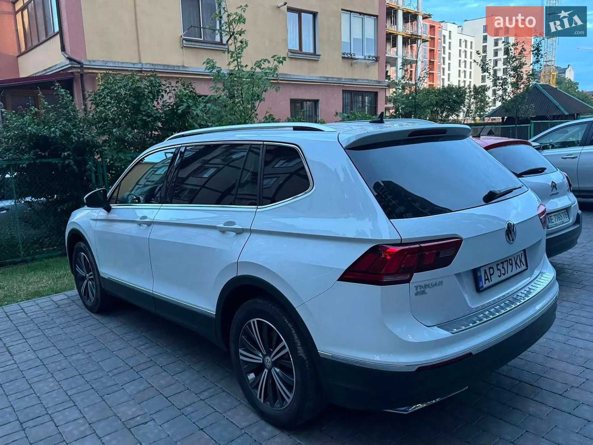 2019 Volkswagen Tiguan - мініатюра 4