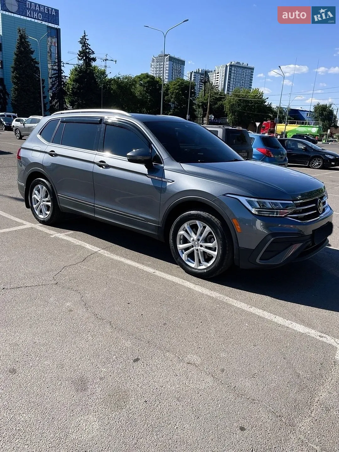 2022 Volkswagen Tiguan - мініатюра 2