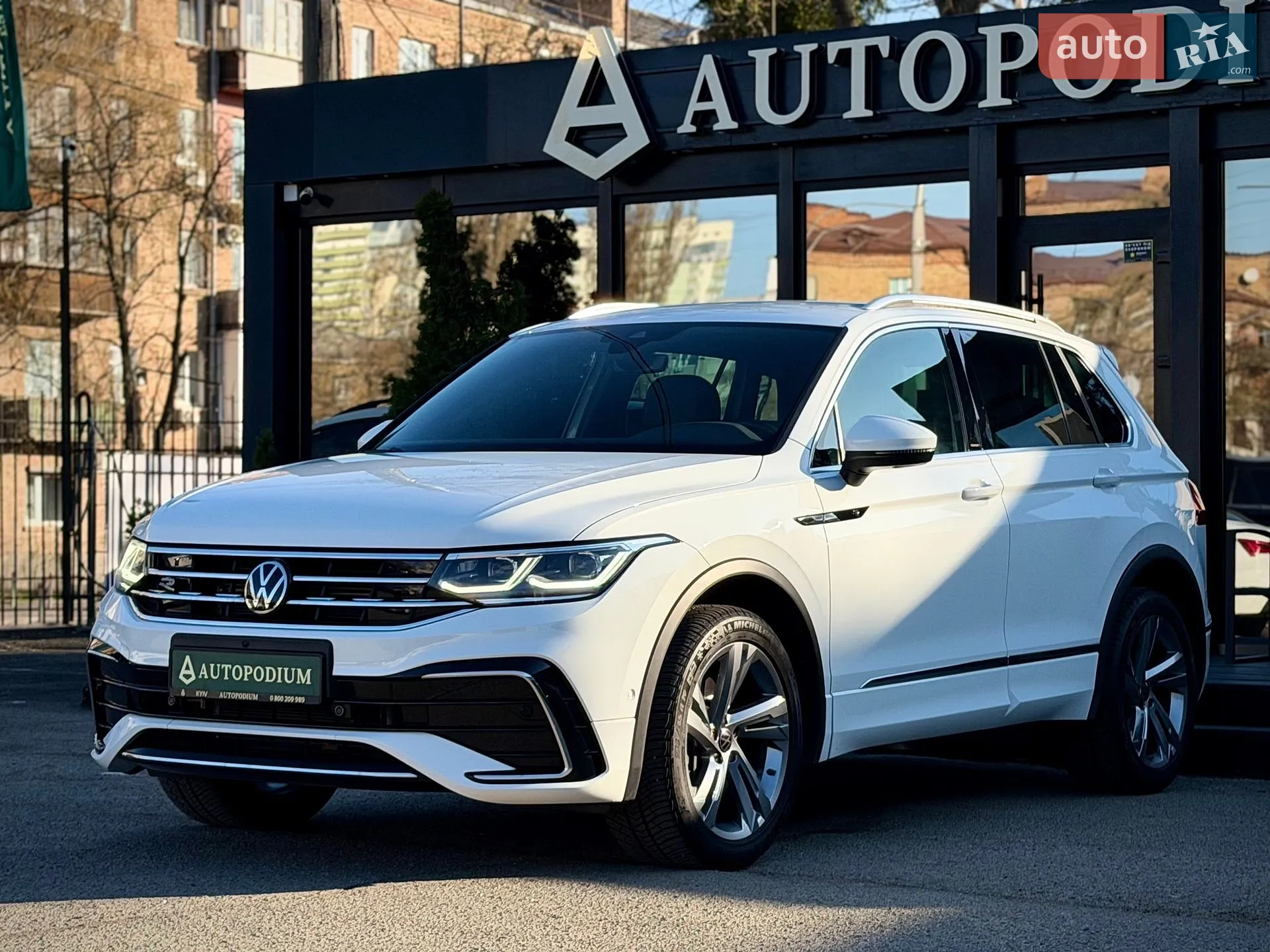 2022 Volkswagen Tiguan - мініатюра 2