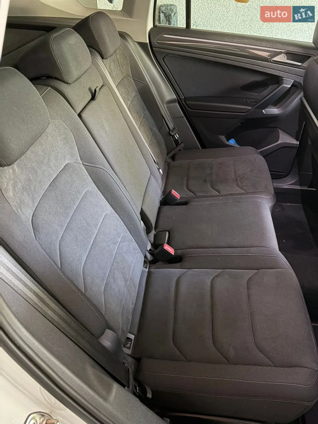 2019 Volkswagen Tiguan - мініатюра 14