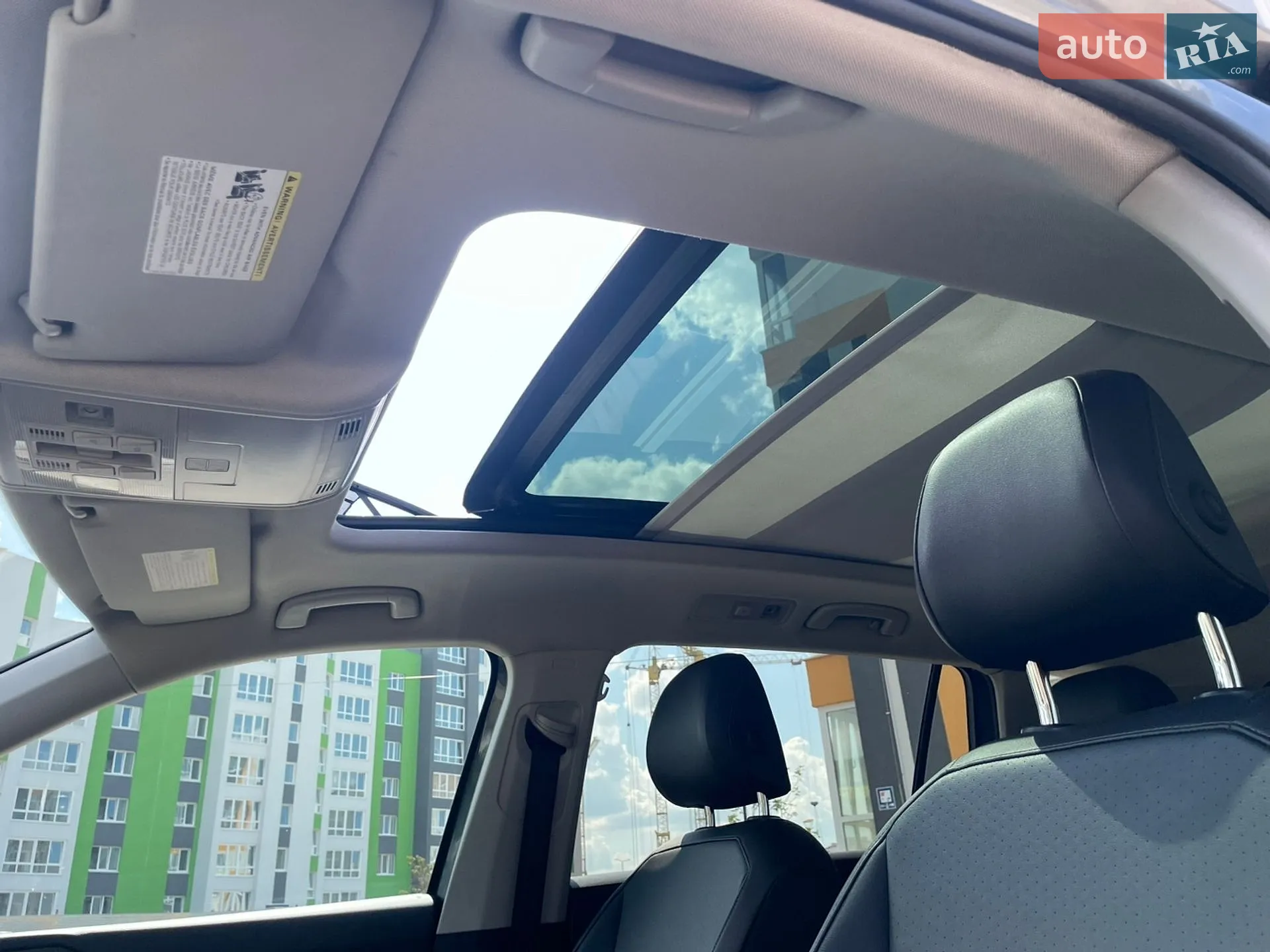 2018 Volkswagen Tiguan - мініатюра 36