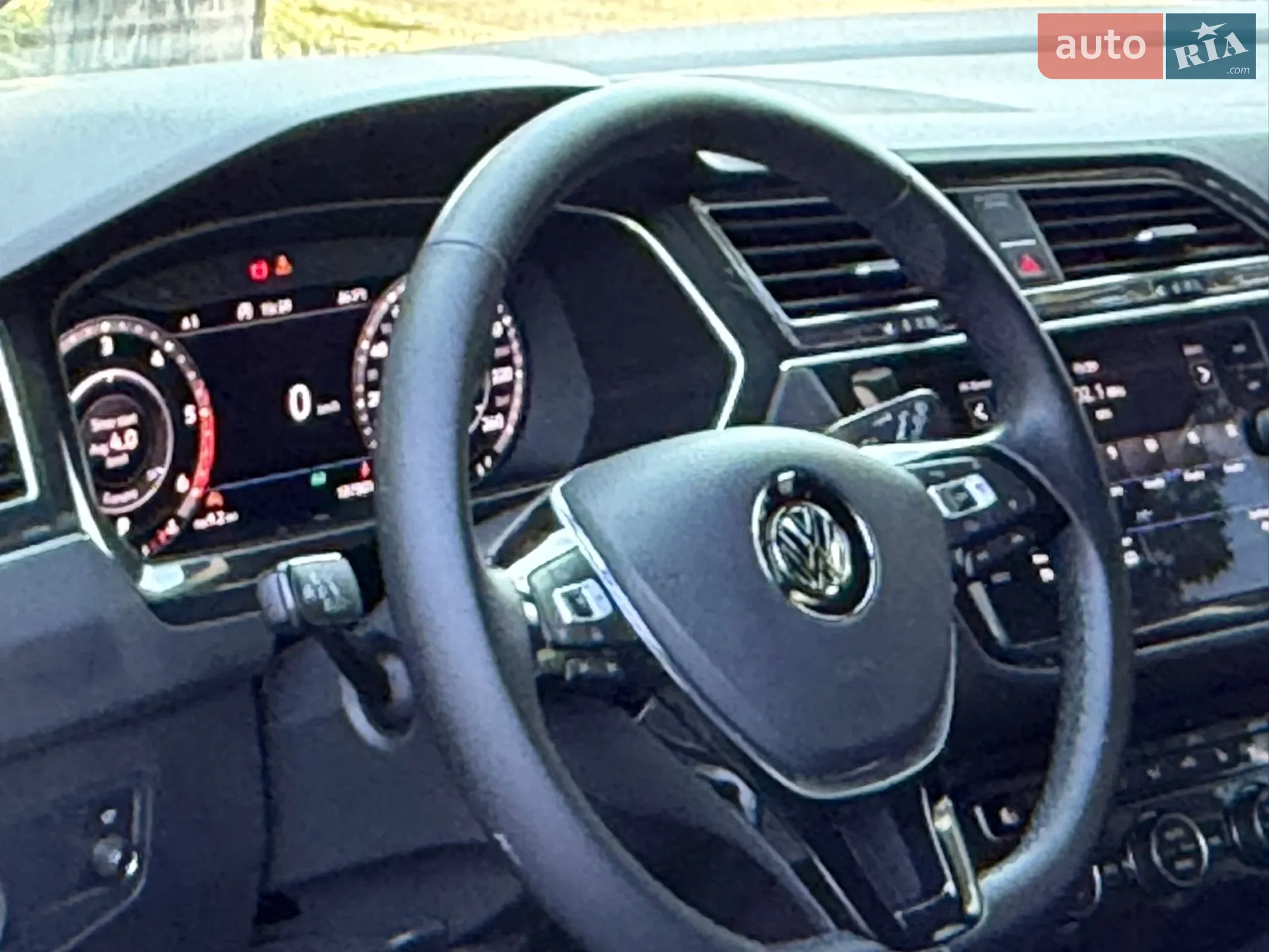 2018 Volkswagen Tiguan - мініатюра 7