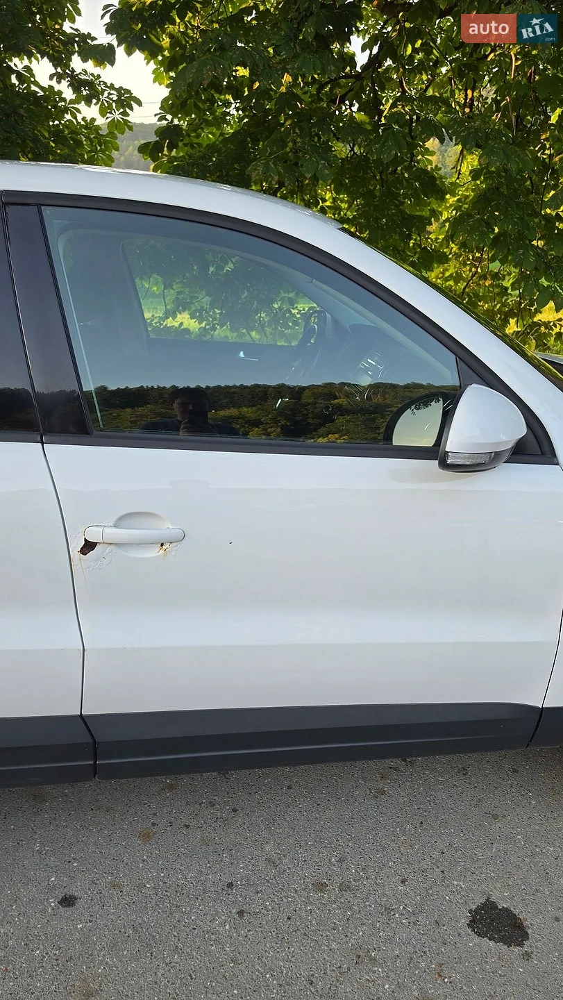 2012 Volkswagen Tiguan - мініатюра 11