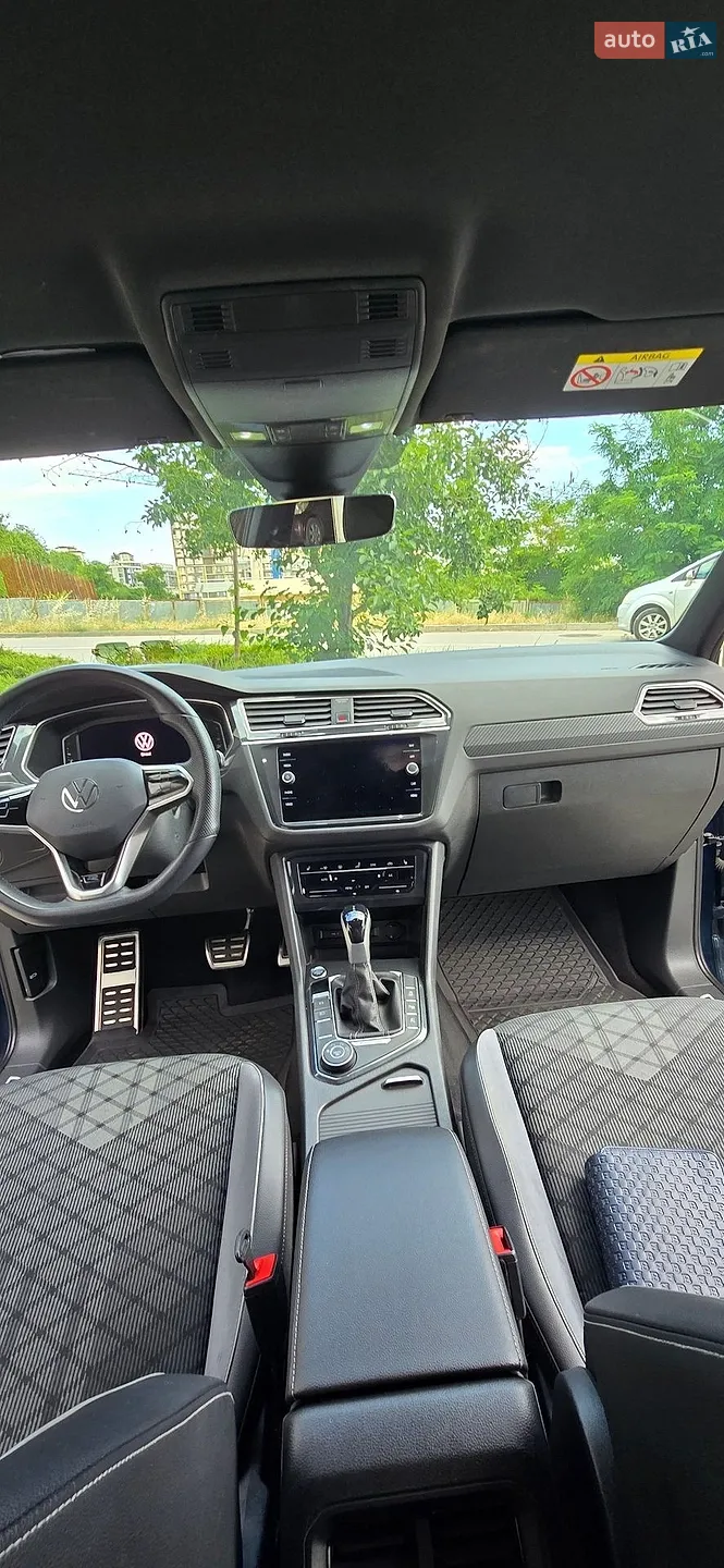 2023 Volkswagen Tiguan - мініатюра 25