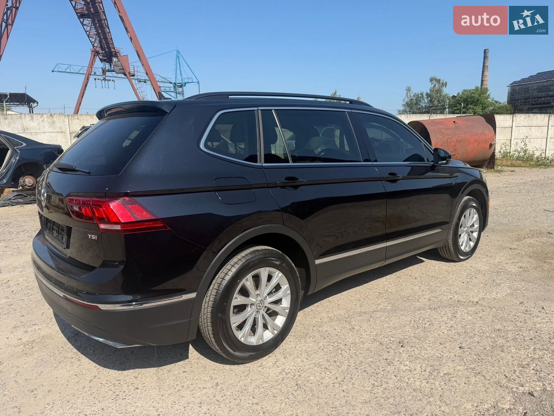 2018 Volkswagen Tiguan - мініатюра 11