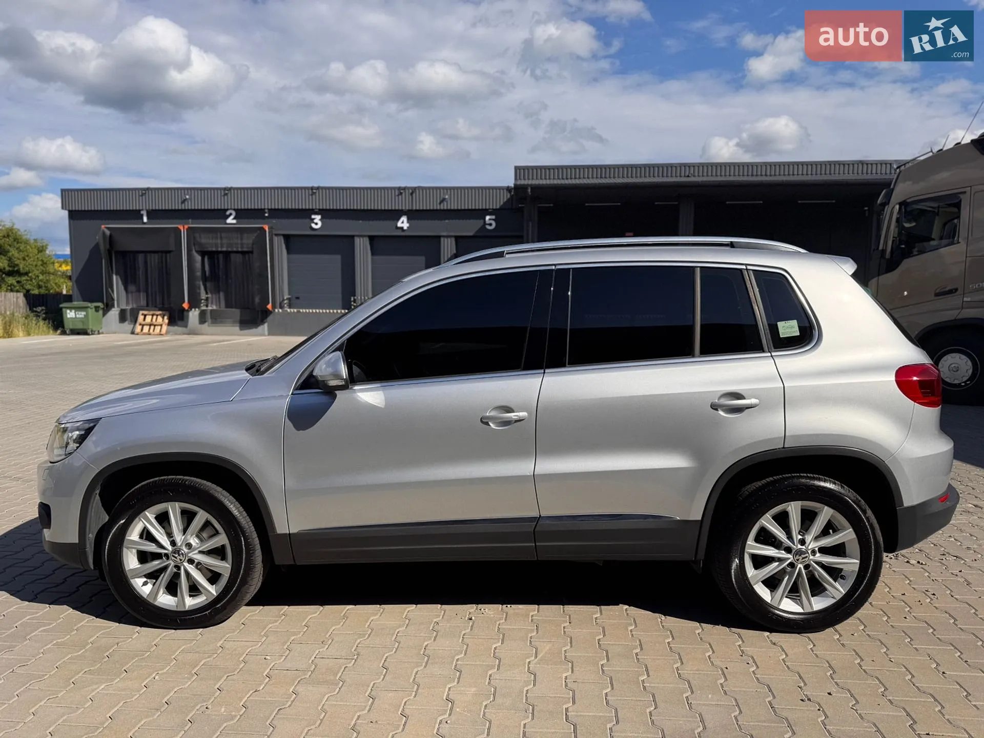 2015 Volkswagen Tiguan - мініатюра 6