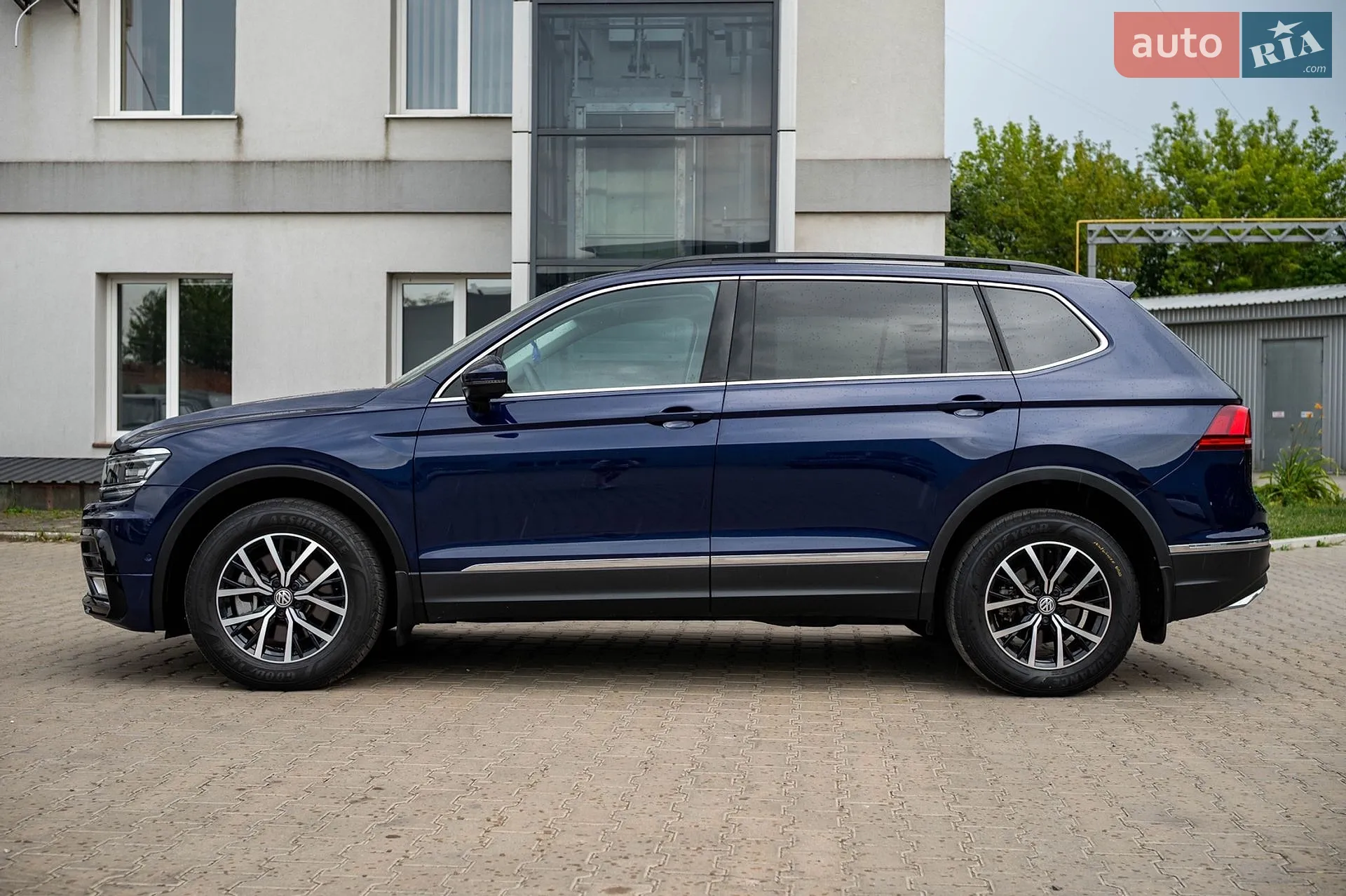 2020 Volkswagen Tiguan - мініатюра 14