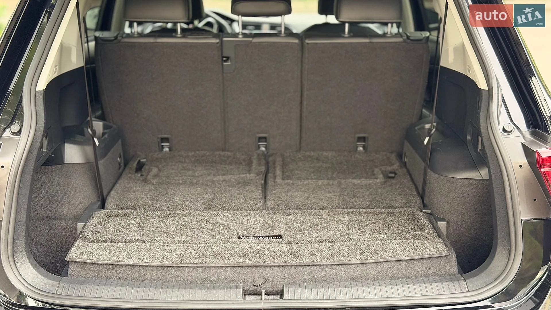 2022 Volkswagen Tiguan - мініатюра 9