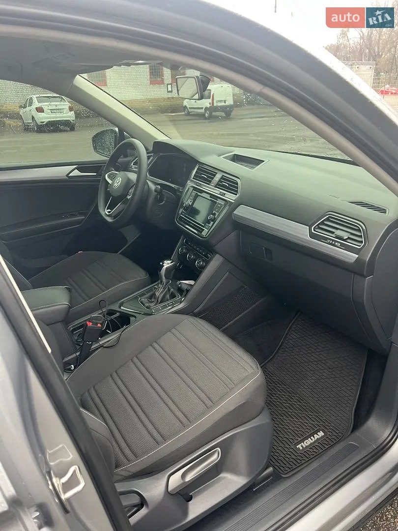 2021 Volkswagen Tiguan - мініатюра 9