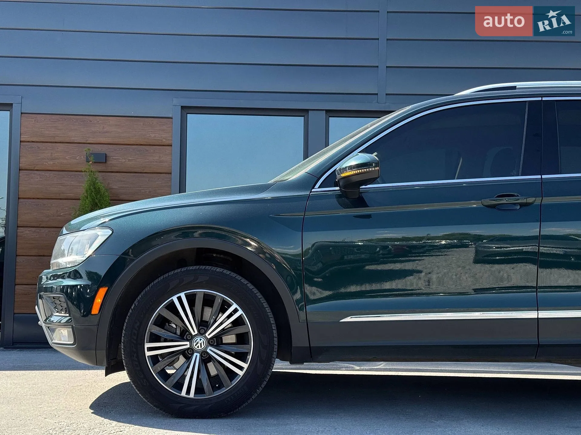 2019 Volkswagen Tiguan - мініатюра 16