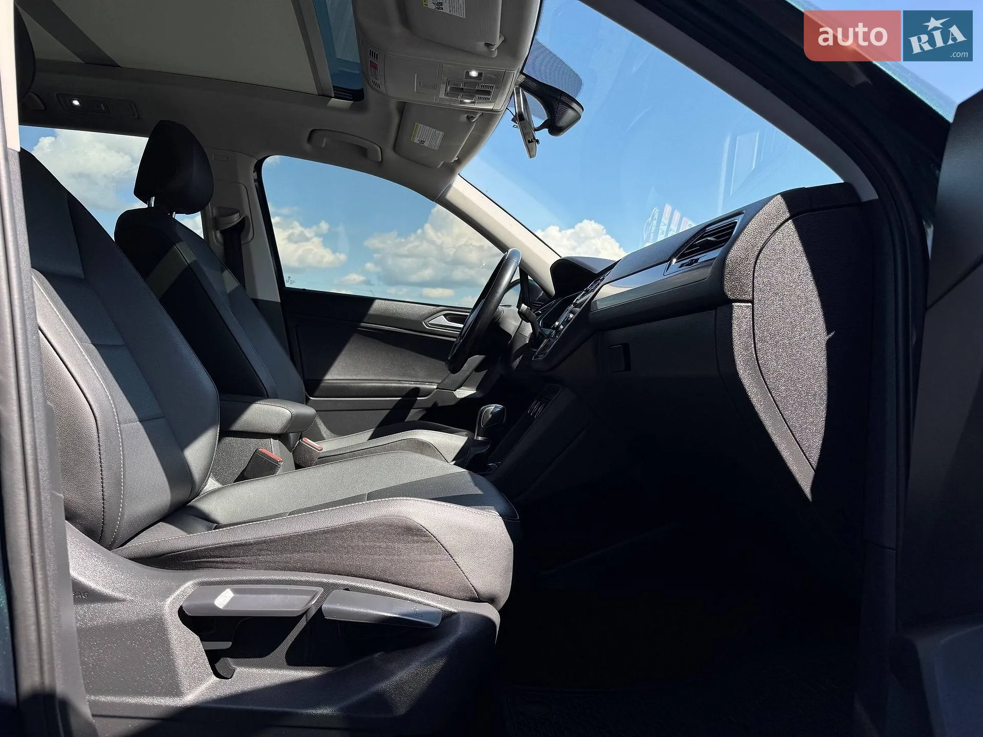 2019 Volkswagen Tiguan - мініатюра 70