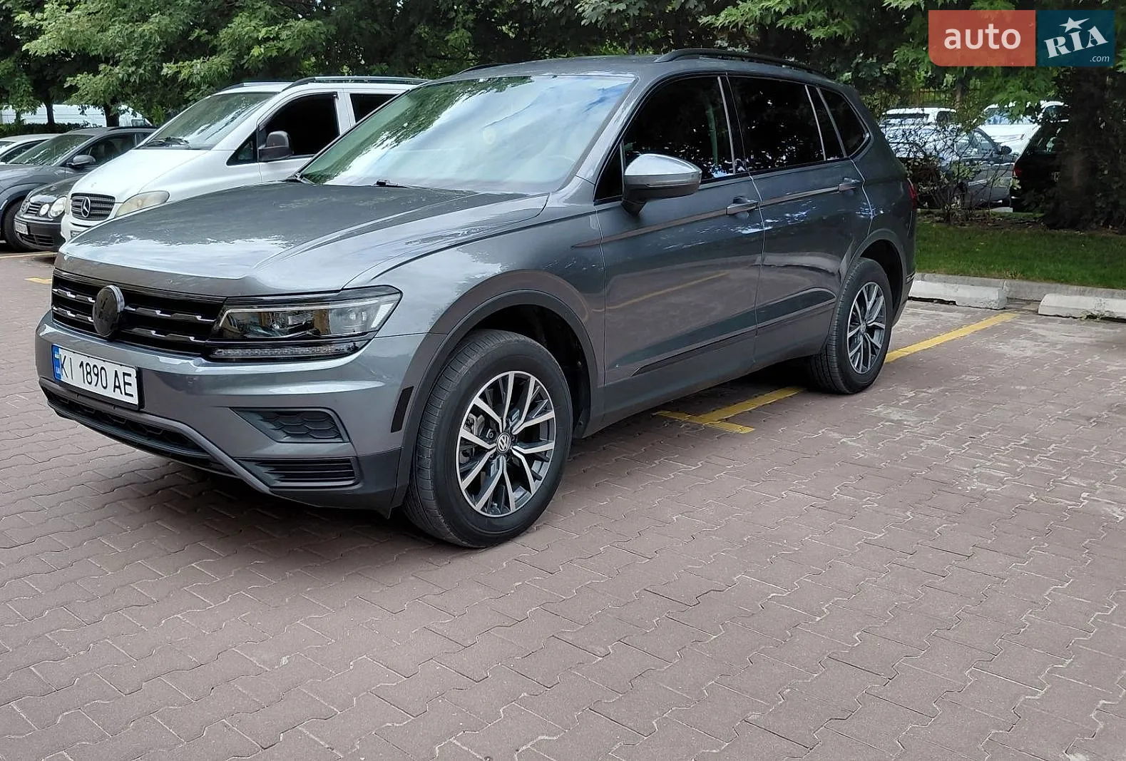 2019 Volkswagen Tiguan - мініатюра 2
