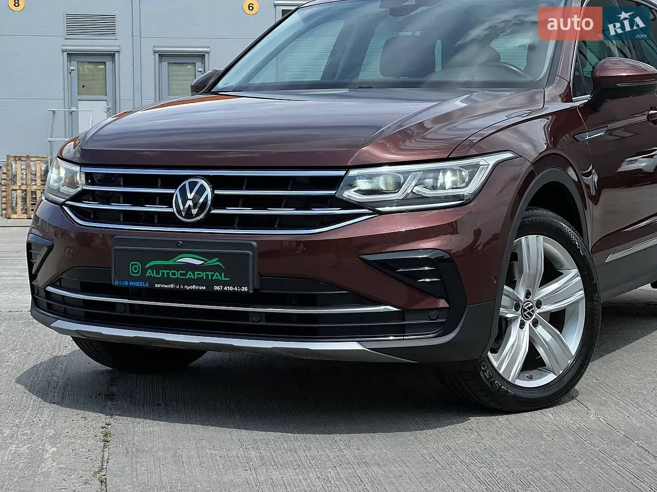 2021 Volkswagen Tiguan - мініатюра 2
