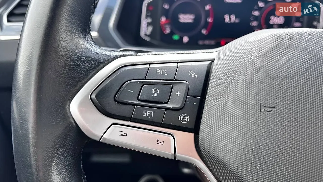 2021 Volkswagen Tiguan - мініатюра 36
