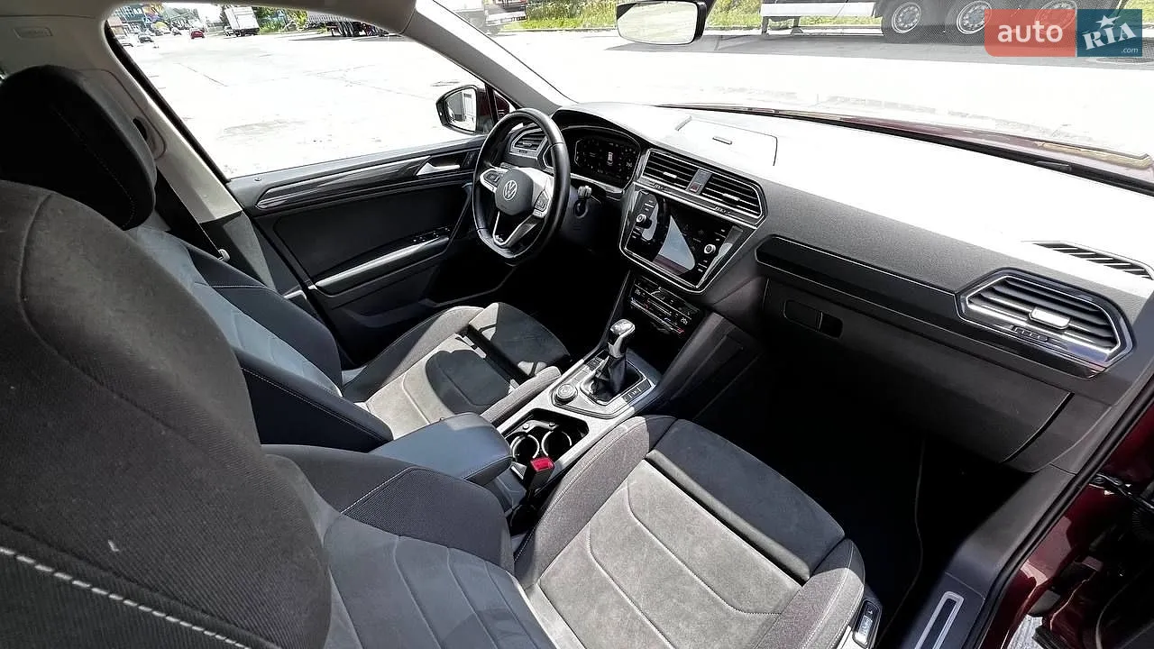 2021 Volkswagen Tiguan - мініатюра 60