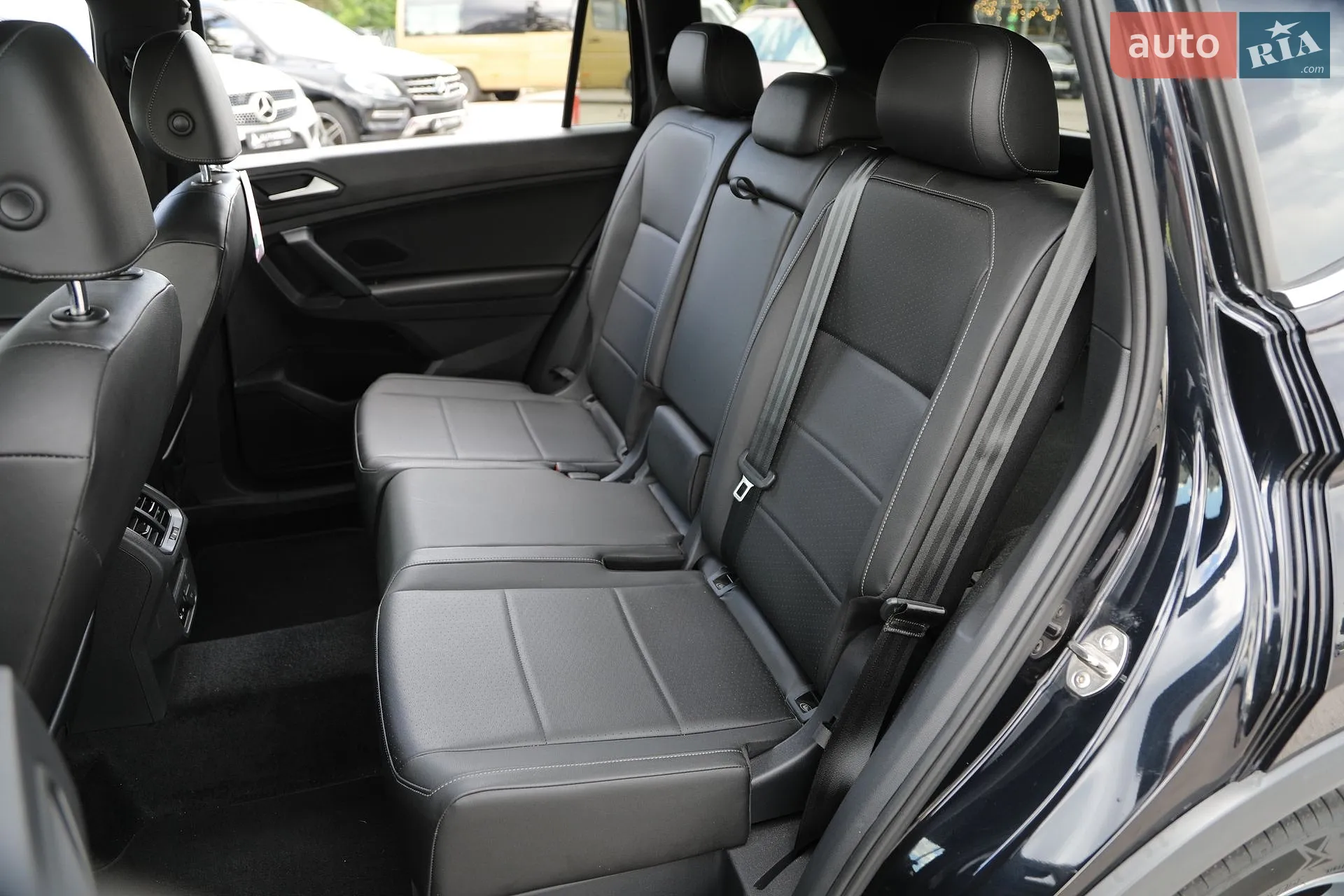 2018 Volkswagen Tiguan - мініатюра 15