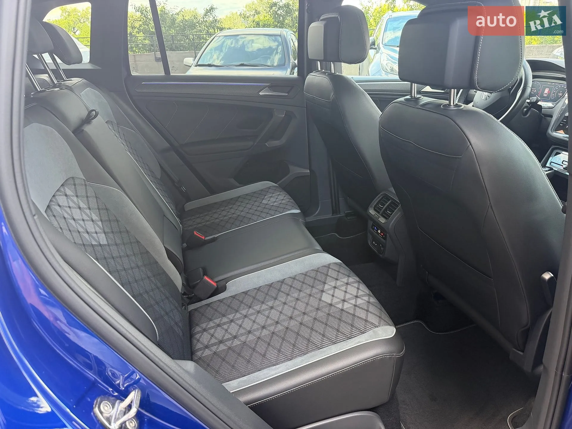 2023 Volkswagen Tiguan - мініатюра 38