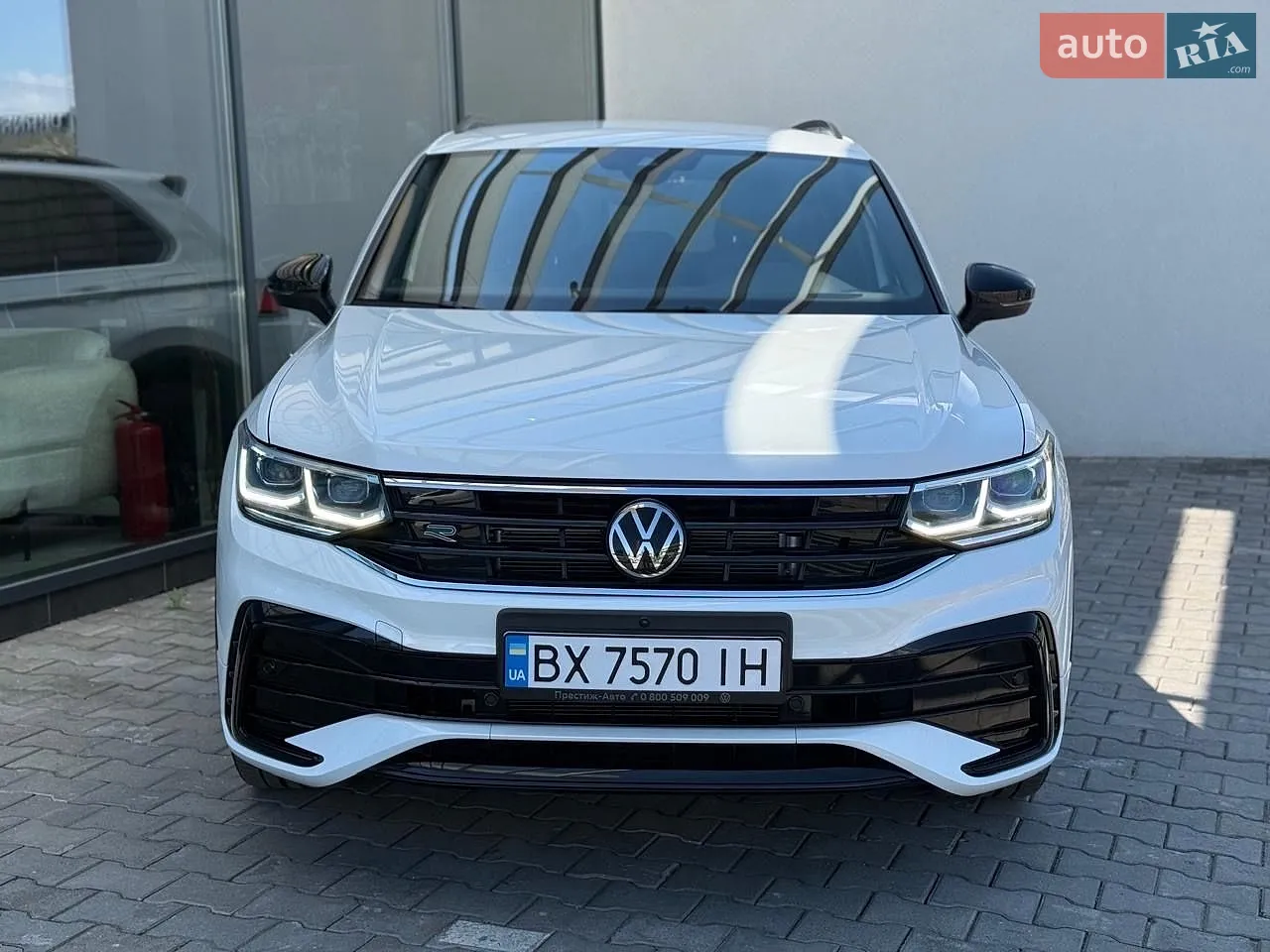 Volkswagen Tiguan 2011 VIN WVGZZZ5NZCW017975 фото оголошення 3 з 23