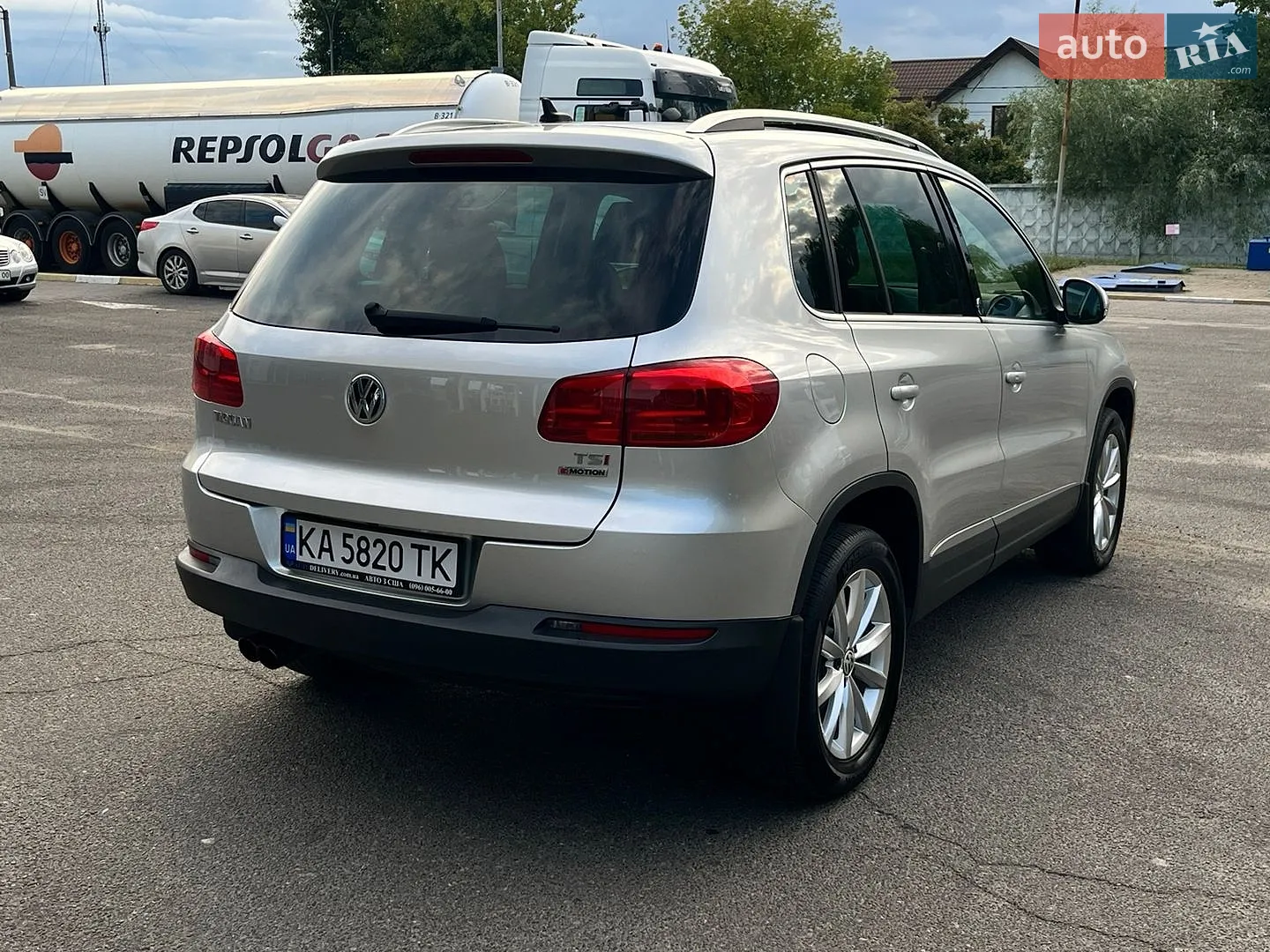 2016 Volkswagen Tiguan - мініатюра 14