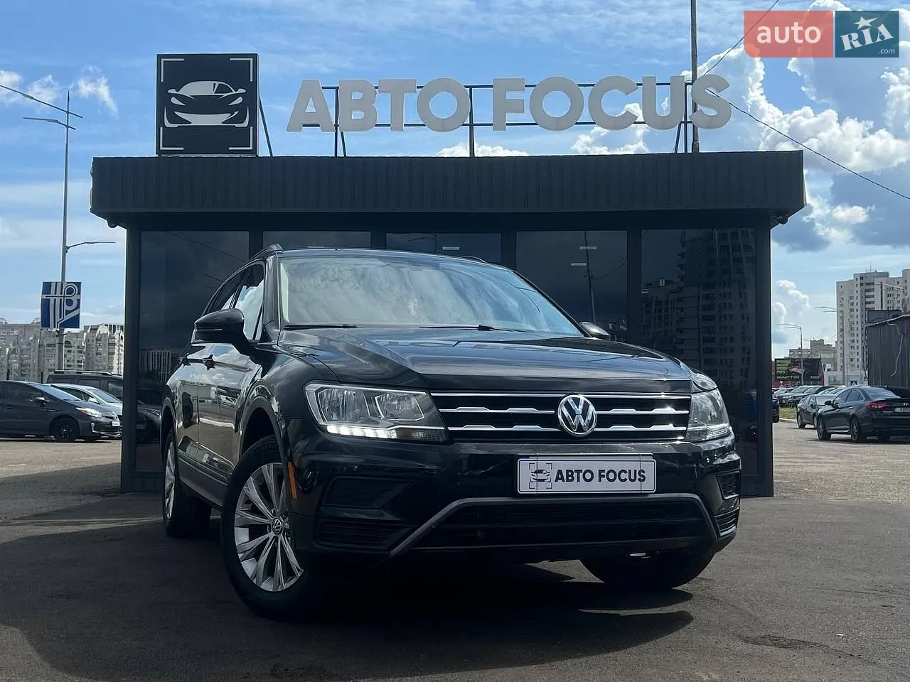 2017 Volkswagen Tiguan - мініатюра 20