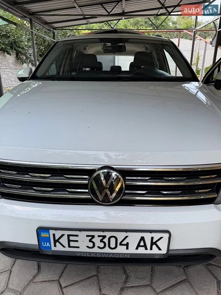 2017 Volkswagen Tiguan - мініатюра 17