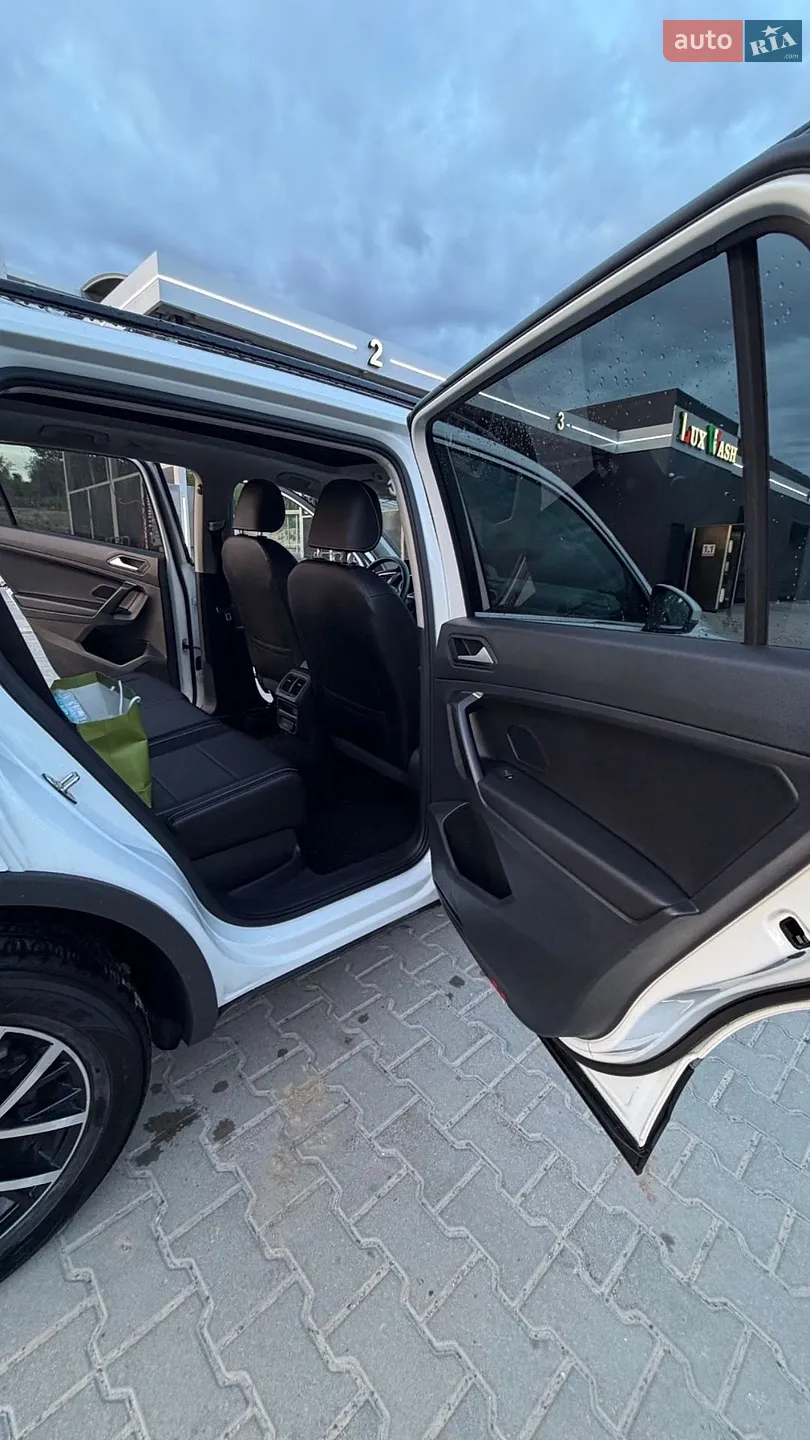 2021 Volkswagen Tiguan - мініатюра 14