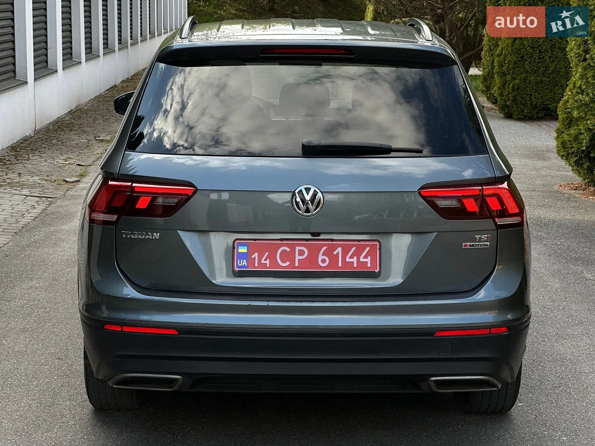 2017 Volkswagen Tiguan - мініатюра 16
