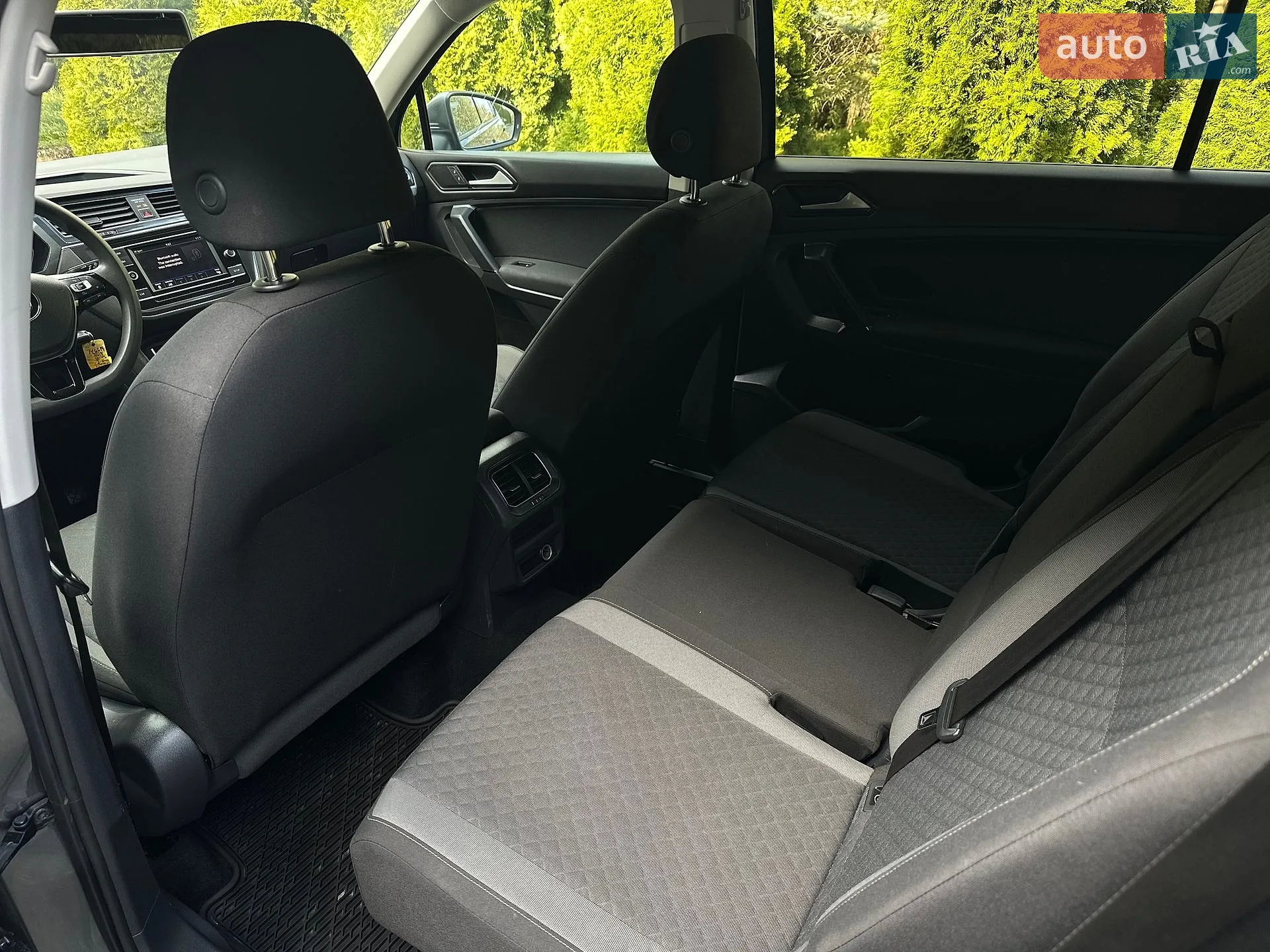 2017 Volkswagen Tiguan - мініатюра 34