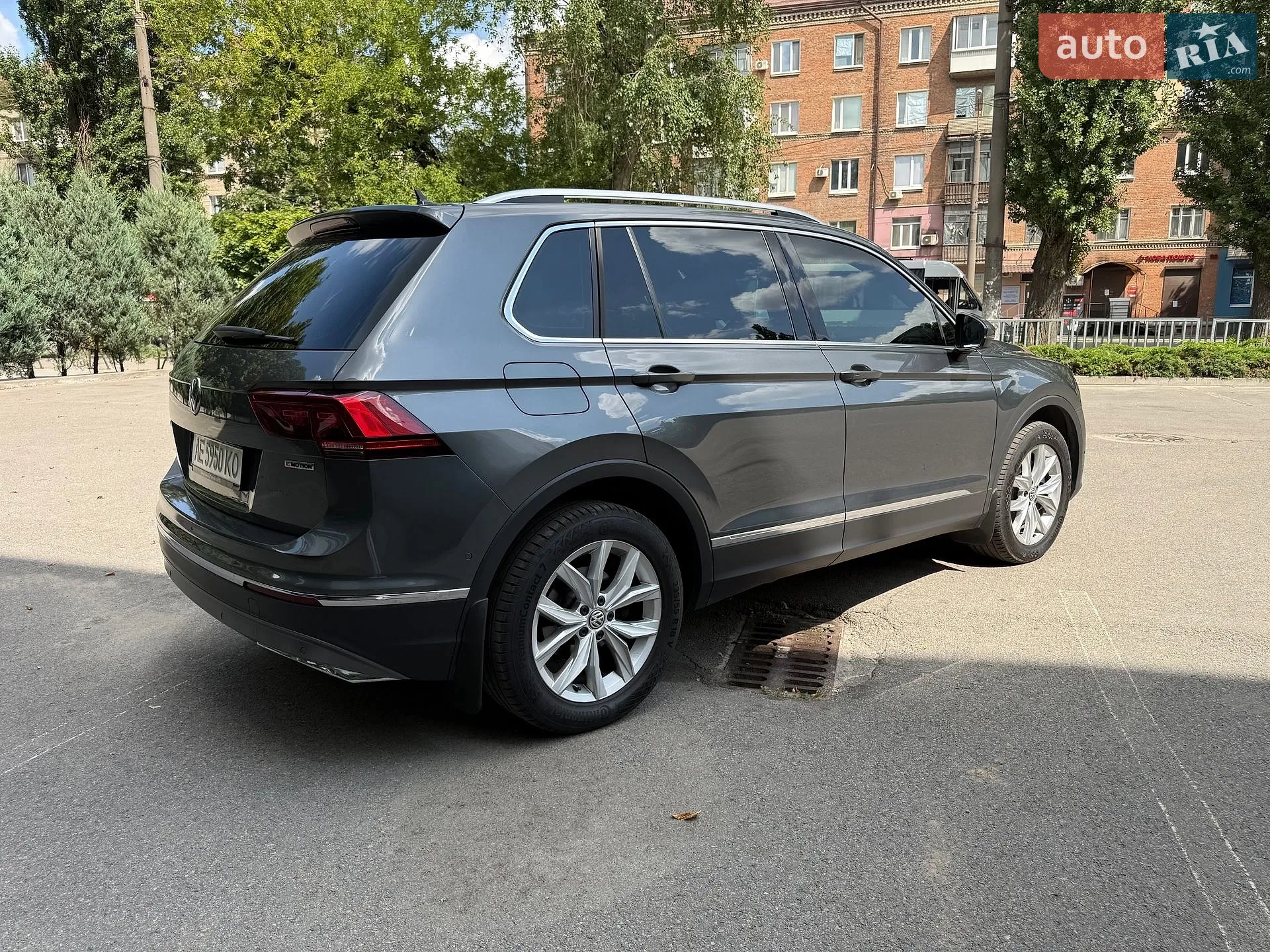 2019 Volkswagen Tiguan - мініатюра 5