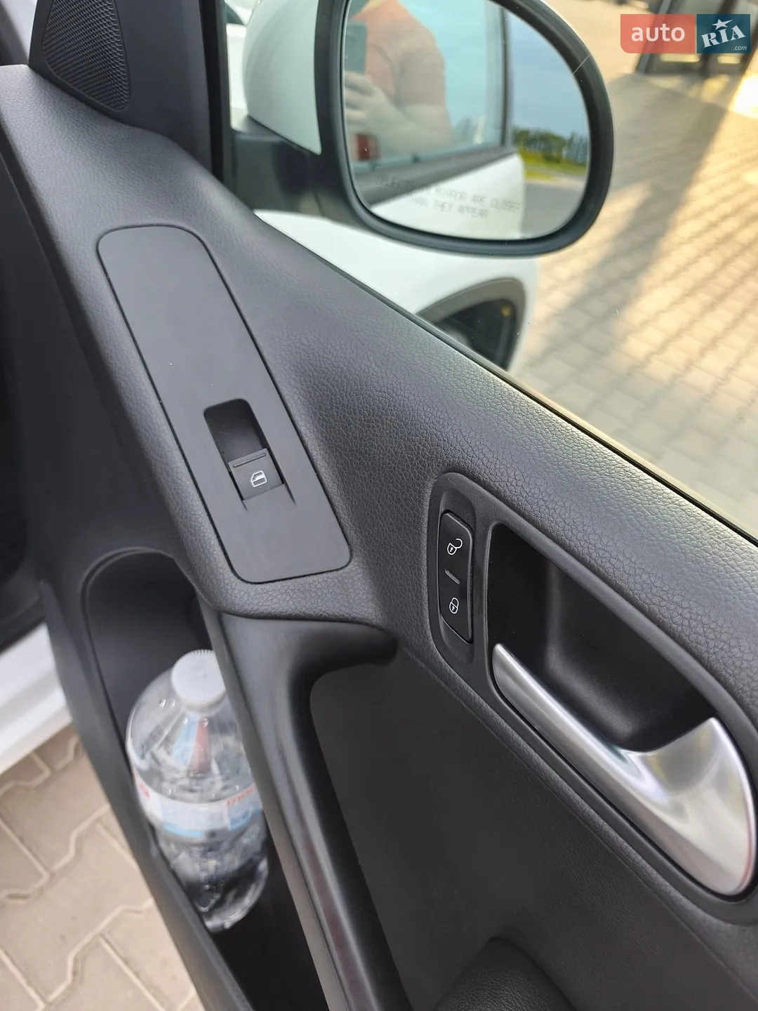 2015 Volkswagen Tiguan - мініатюра 19