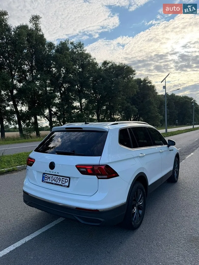 2022 Volkswagen Tiguan - мініатюра 9