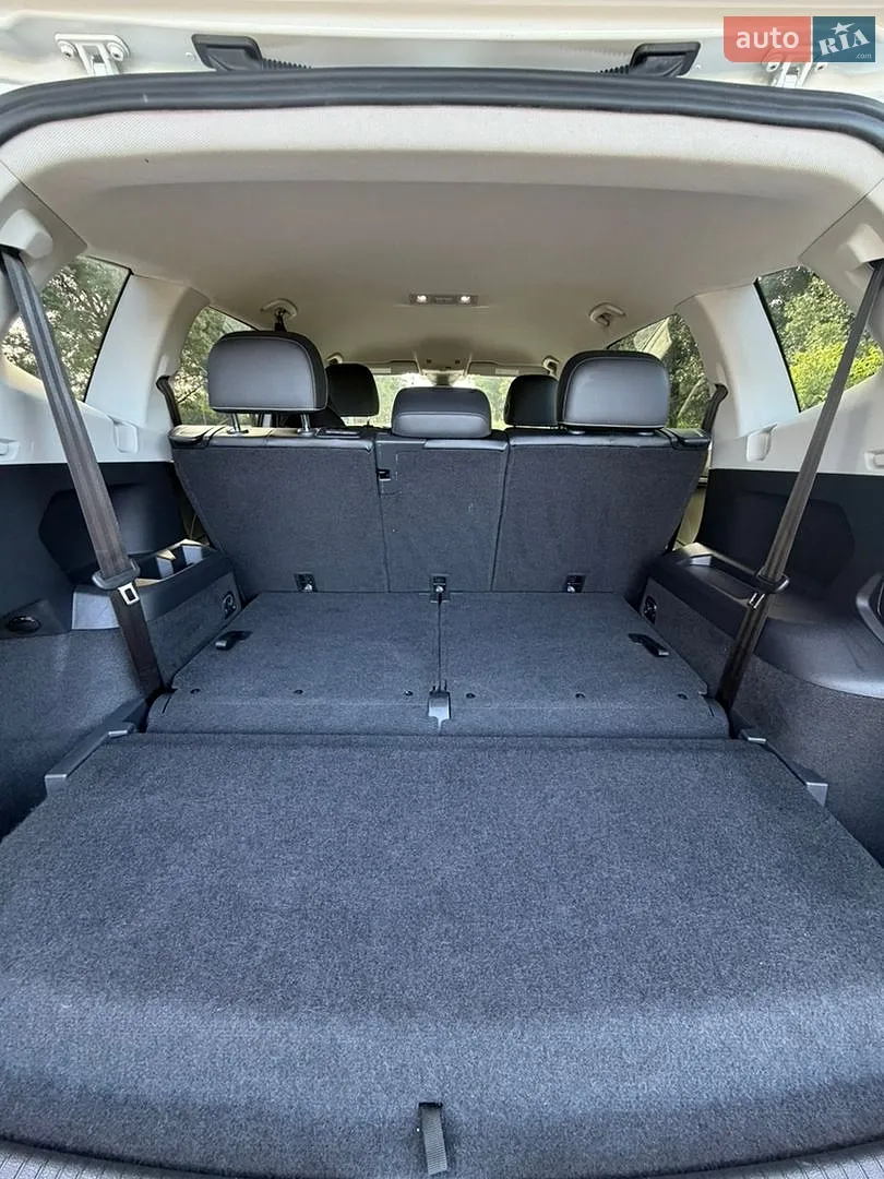 2022 Volkswagen Tiguan - мініатюра 14