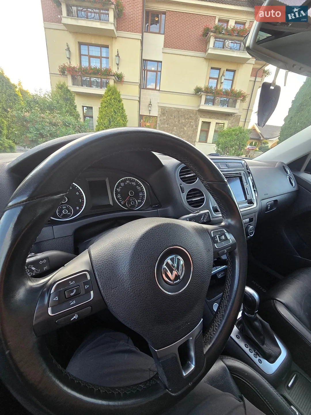 2016 Volkswagen Tiguan - мініатюра 20