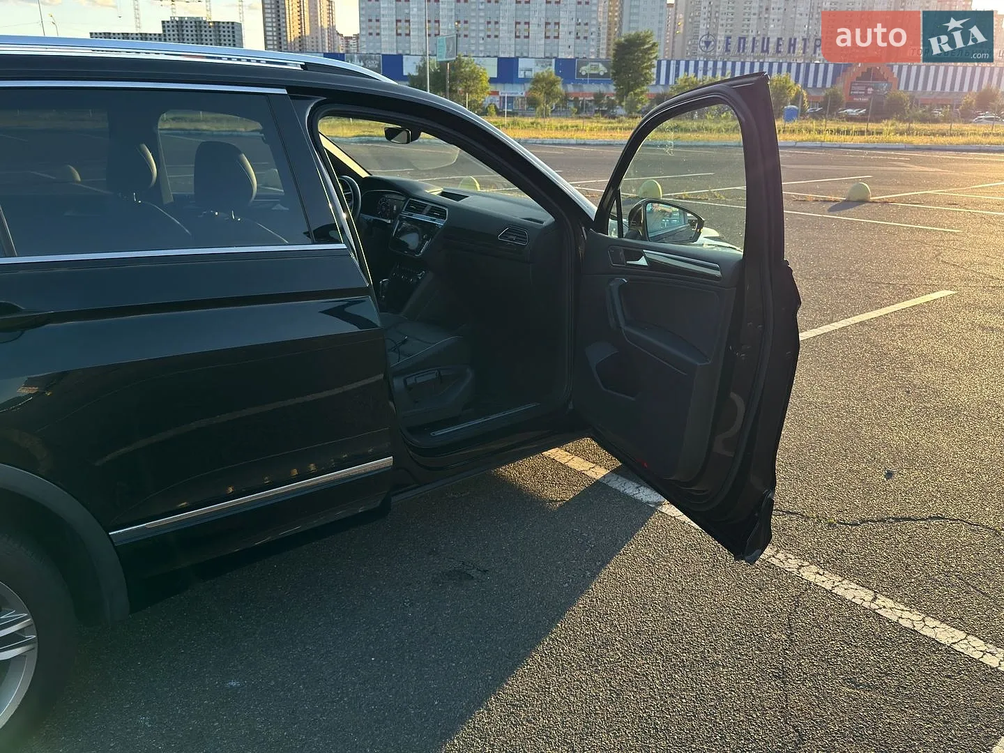 2019 Volkswagen Tiguan - мініатюра 42
