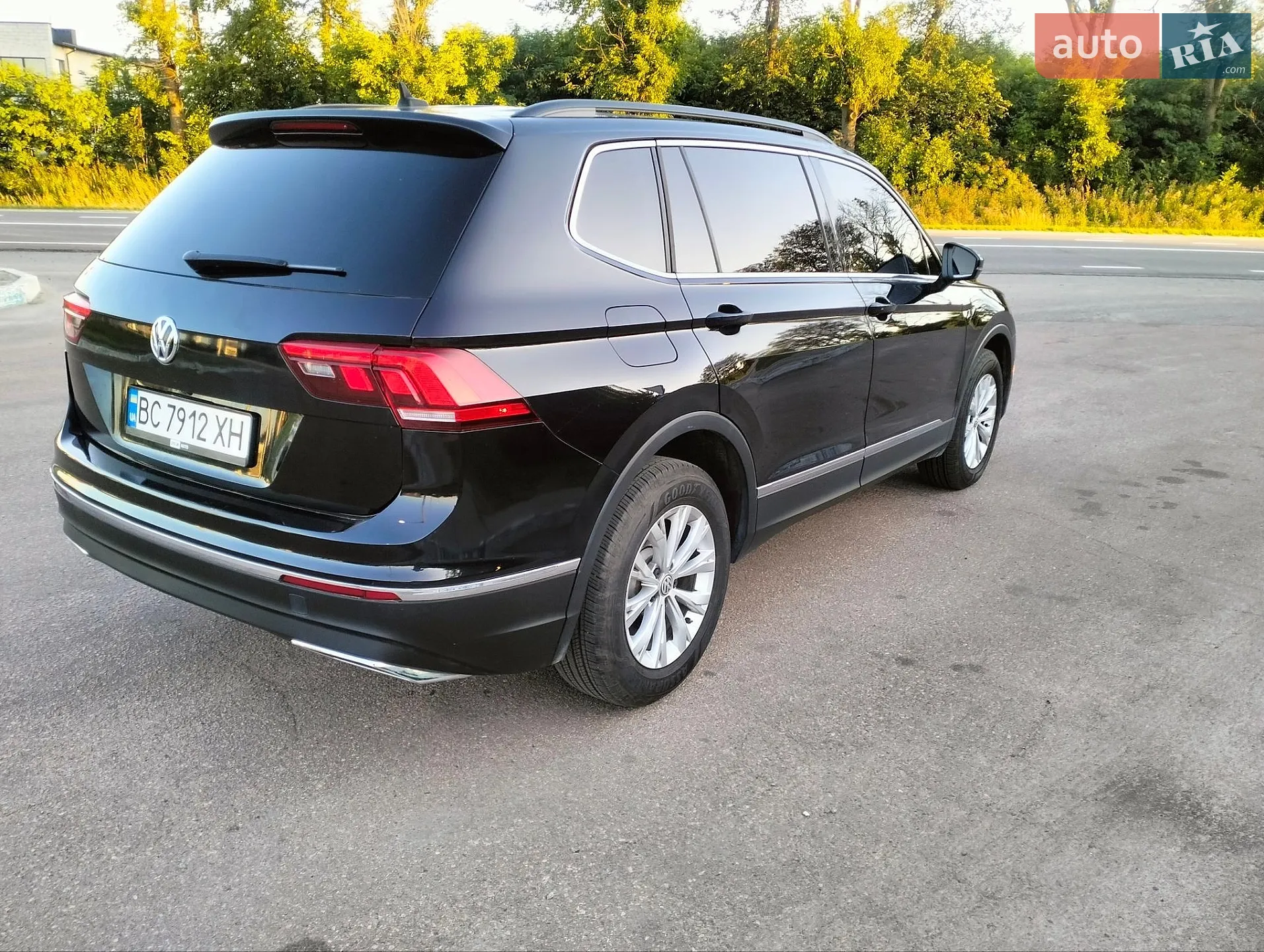 2018 Volkswagen Tiguan - мініатюра 7