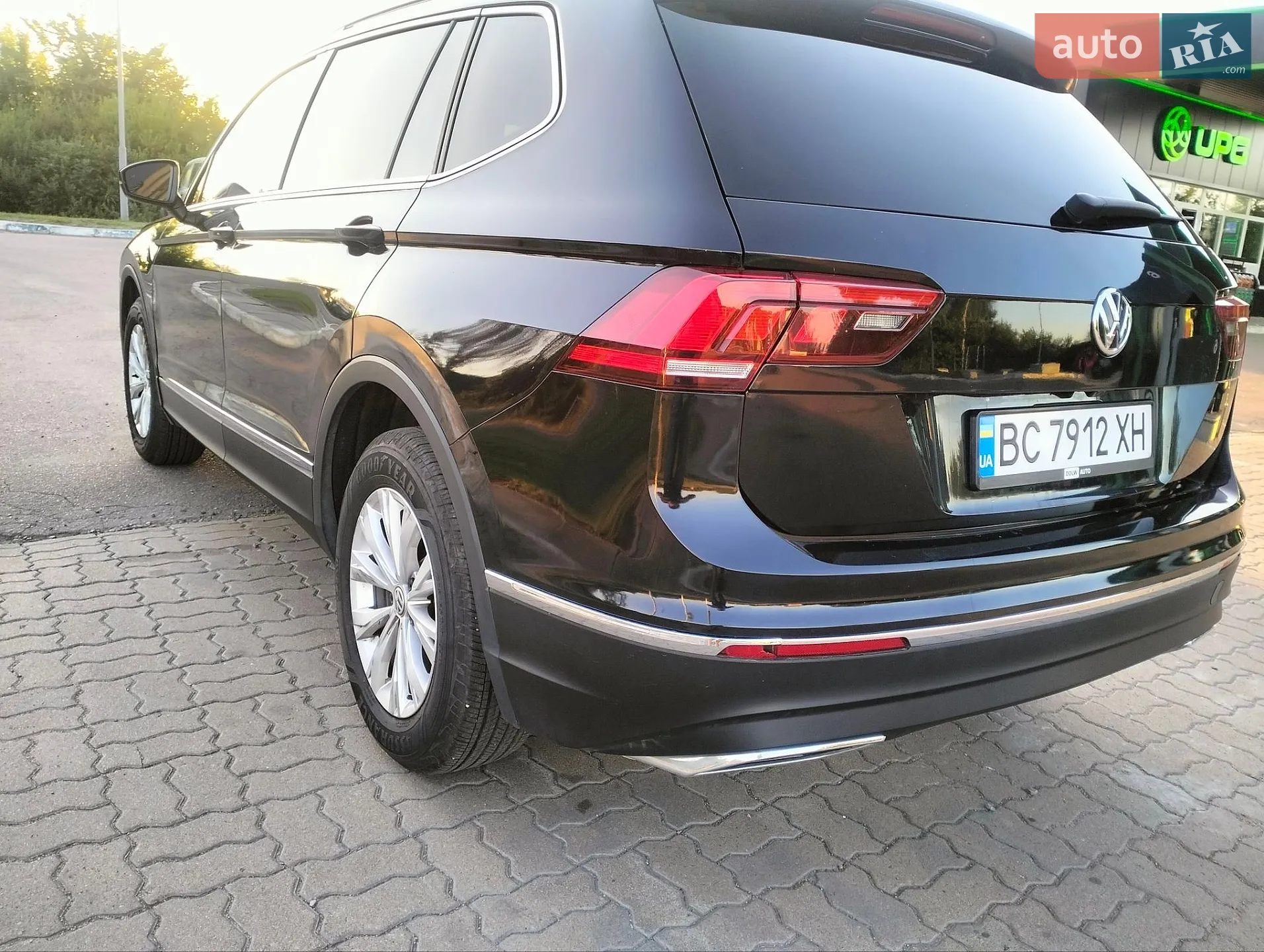 2018 Volkswagen Tiguan - мініатюра 6