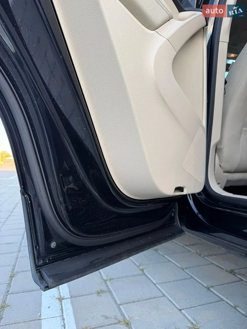 2016 Volkswagen Tiguan - мініатюра 16