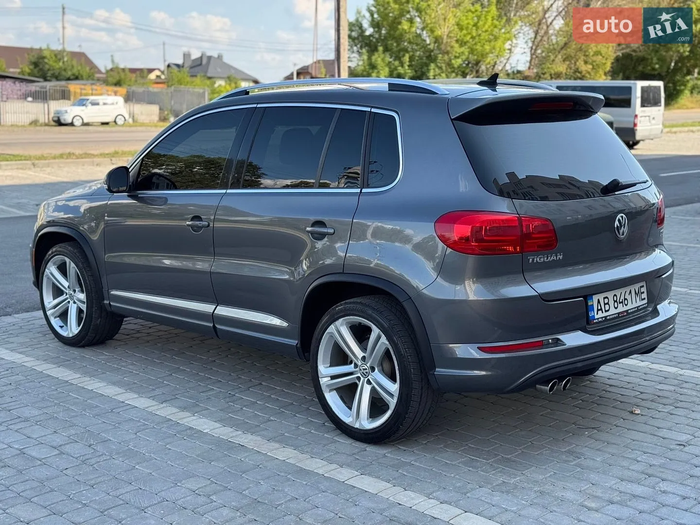2016 Volkswagen Tiguan - мініатюра 2
